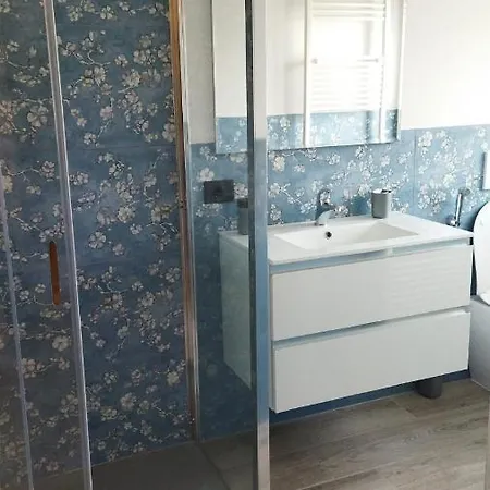 Con 1 E 2 Apartman